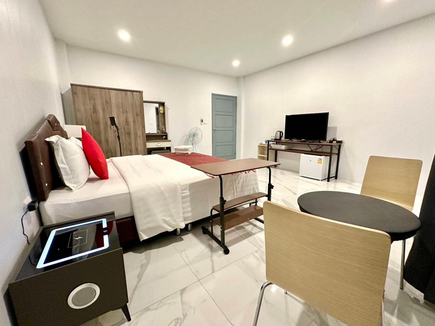 Pr Room For Rent Παραλία Καμάλα Εξωτερικό φωτογραφία